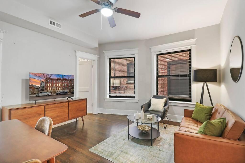 Apartment Modern & Spacious 3br With In-unit Laundry - Bstone 2