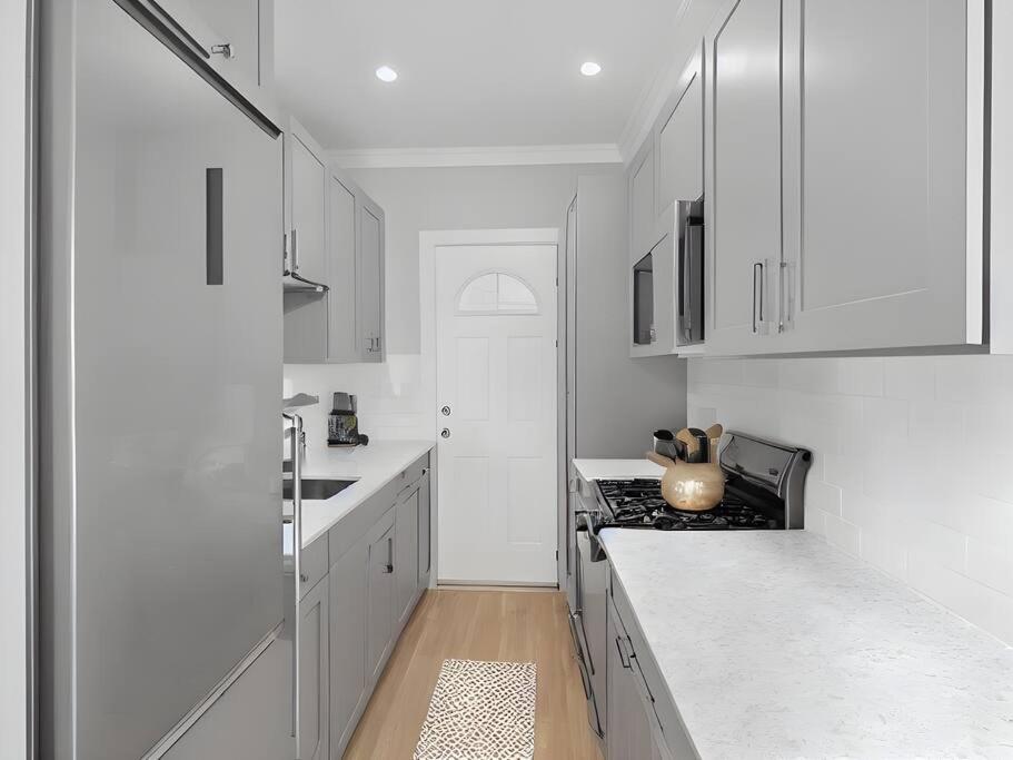 Modern & Fully Furnished 1br - Oakdale 3s Apartamento *
