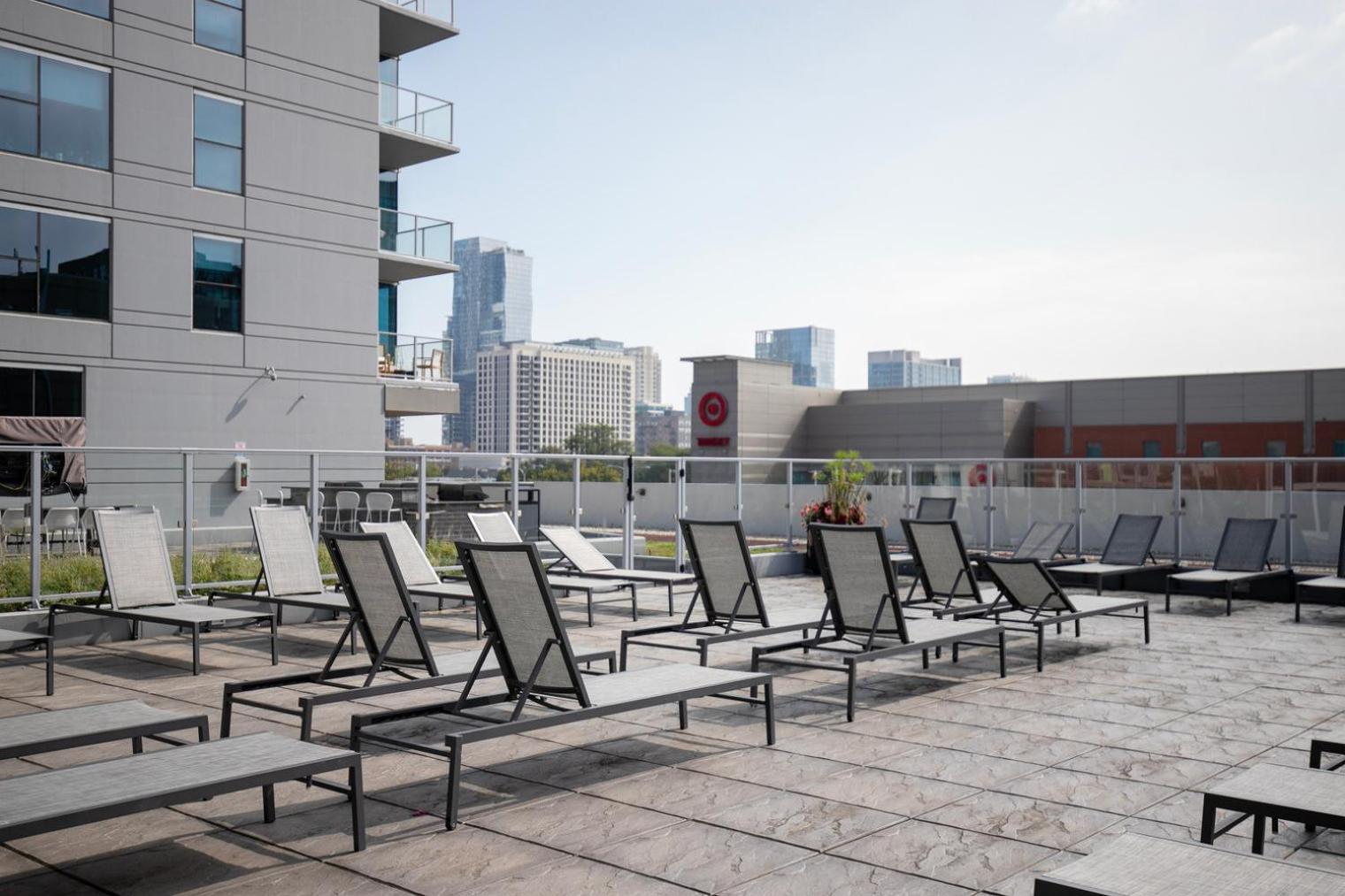 Apartment South Loop 1br W Sauna Fire Pits Nr L Park Chi-989