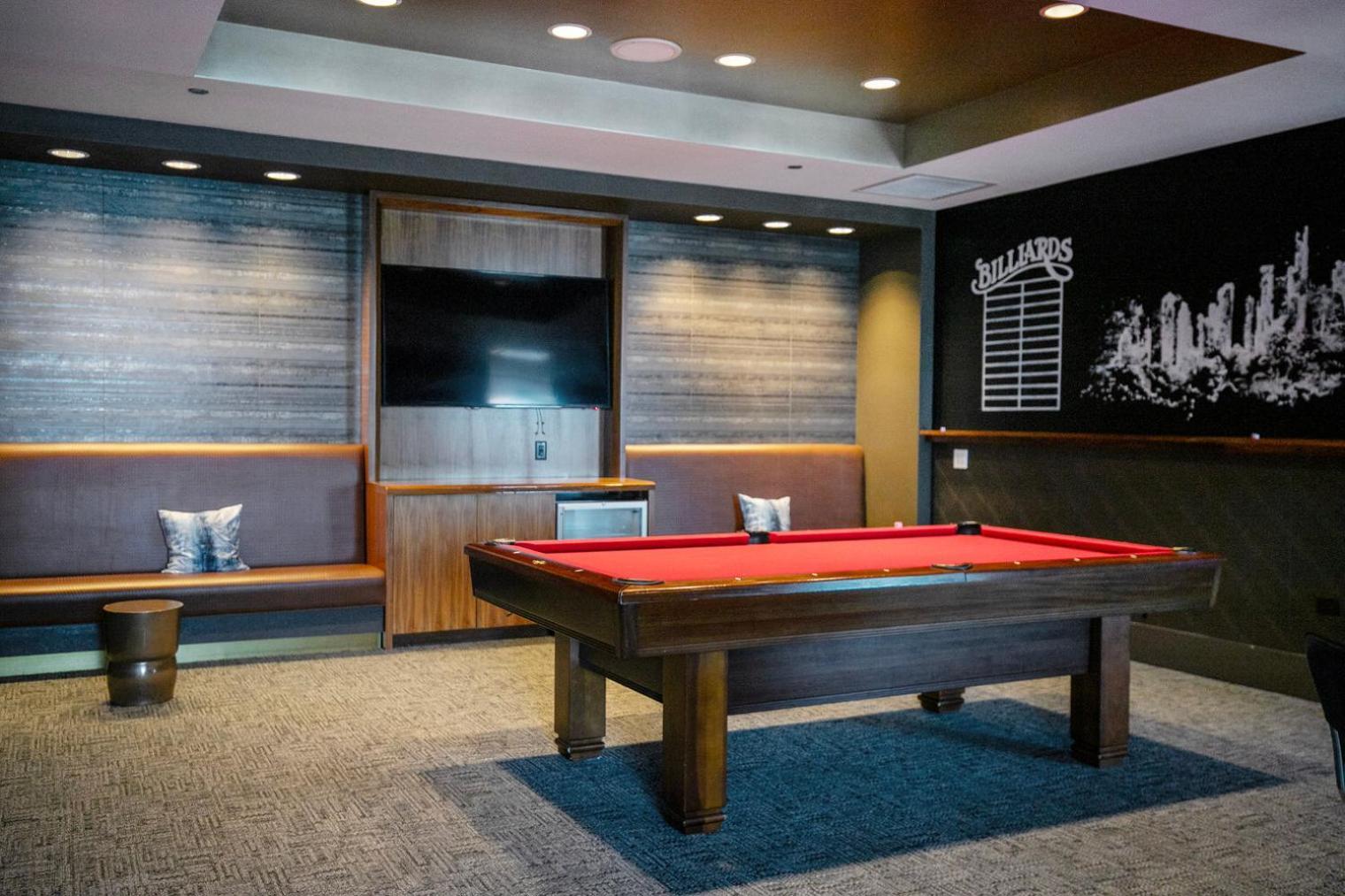 South Loop 1br W Sauna Fire Pits Nr L Park Chi-989 Apartment