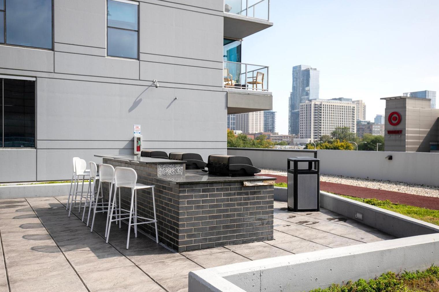 South Loop 1br W Sauna Fire Pits Nr L Park Chi-989 Apartment Chicago