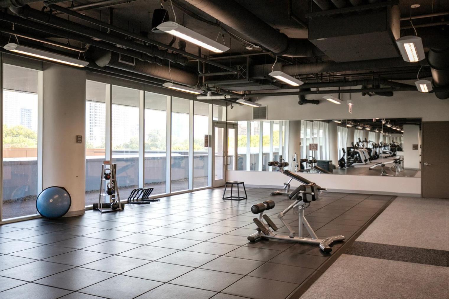 Apartment South Loop 1br W Sauna Fire Pits Nr L Park Chi-989 *