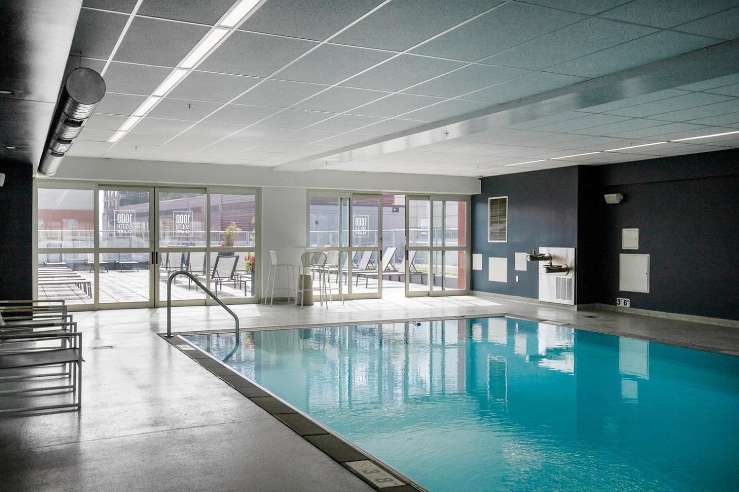 South Loop 1br W Sauna Fire Pits Nr L Park Chi-989 *