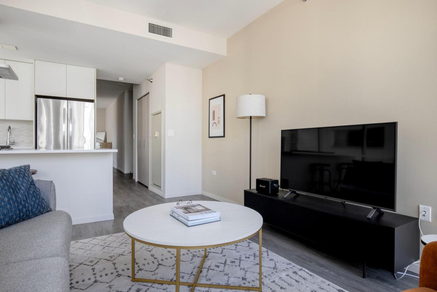 River North 1br W Coffee Shop Gym Nr Chi-972 Appartement Chicago