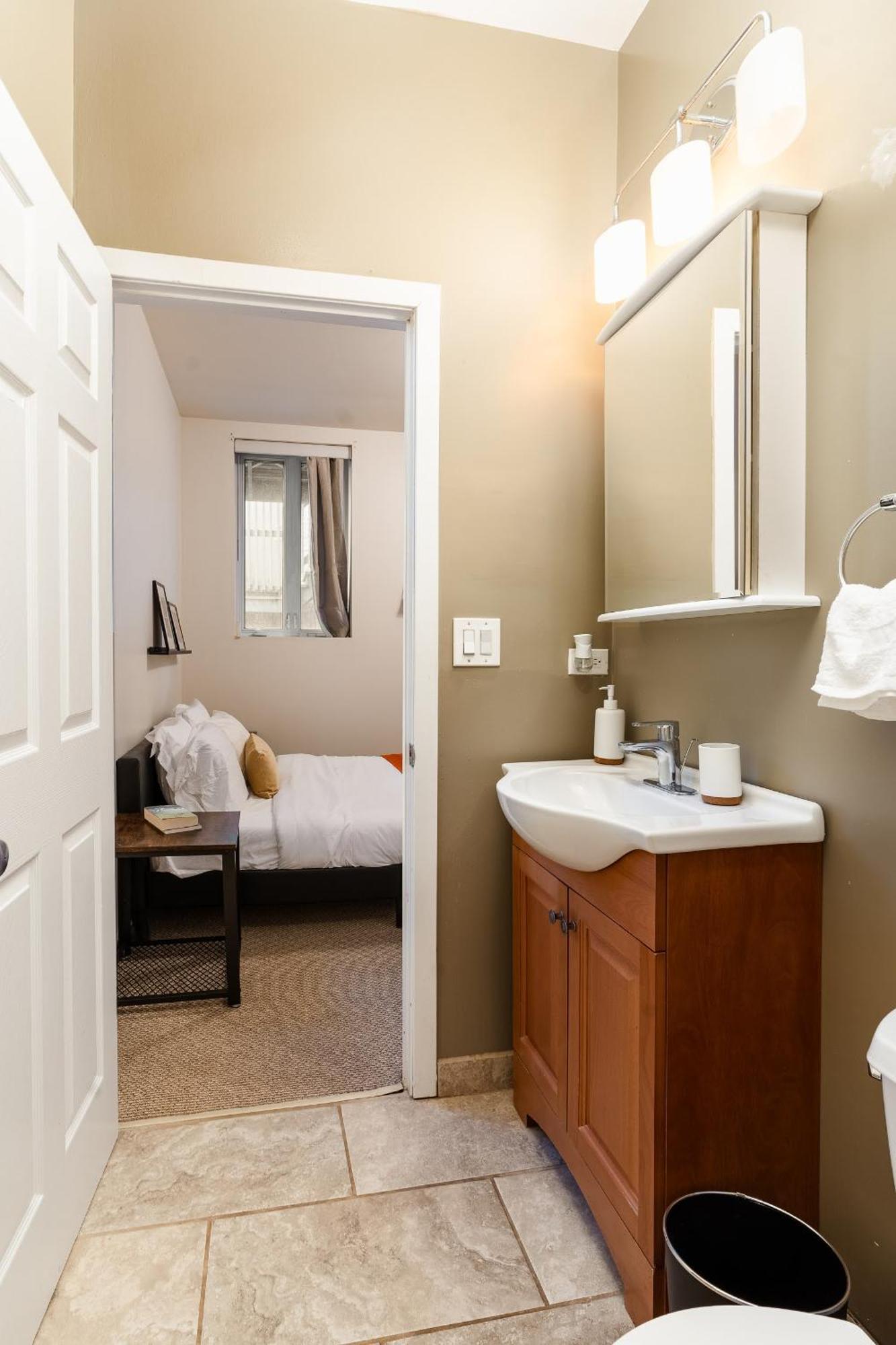 Apartment Wicker Park 2br Near Milwaukee Ave