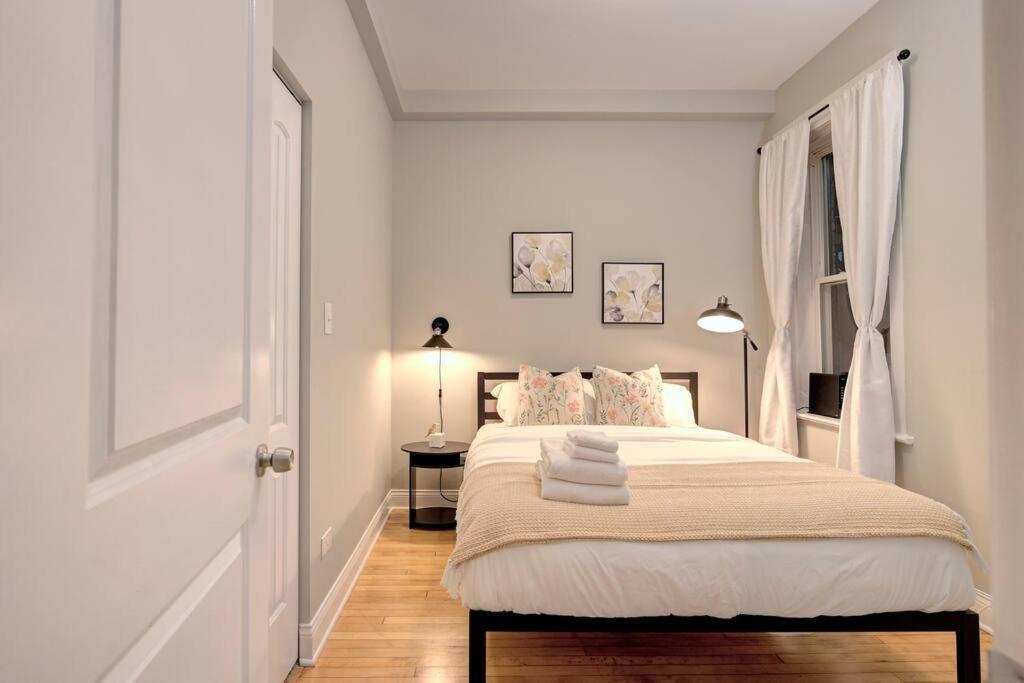 Spacious 3bedroom Family Oasis In Irving Park That Sleeps 8 Guests