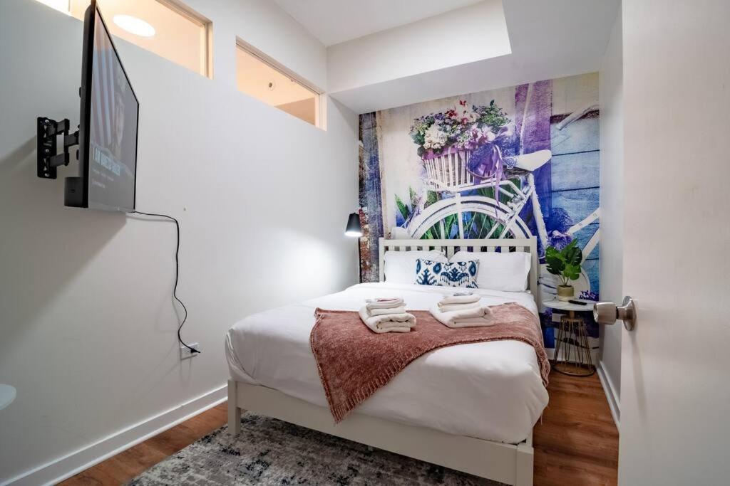 French Design Luxurious Downtown 3Br Suite Sleeps 8 Guests *