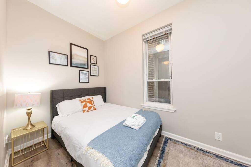 The Secret West Loop Oasis For Up To 4 Guests With 4k Smart Hdtv *