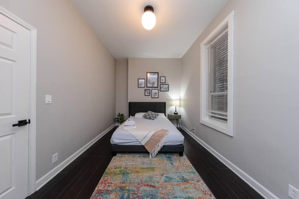 The Secret West Loop Oasis For Up To 4 Guests Appartement