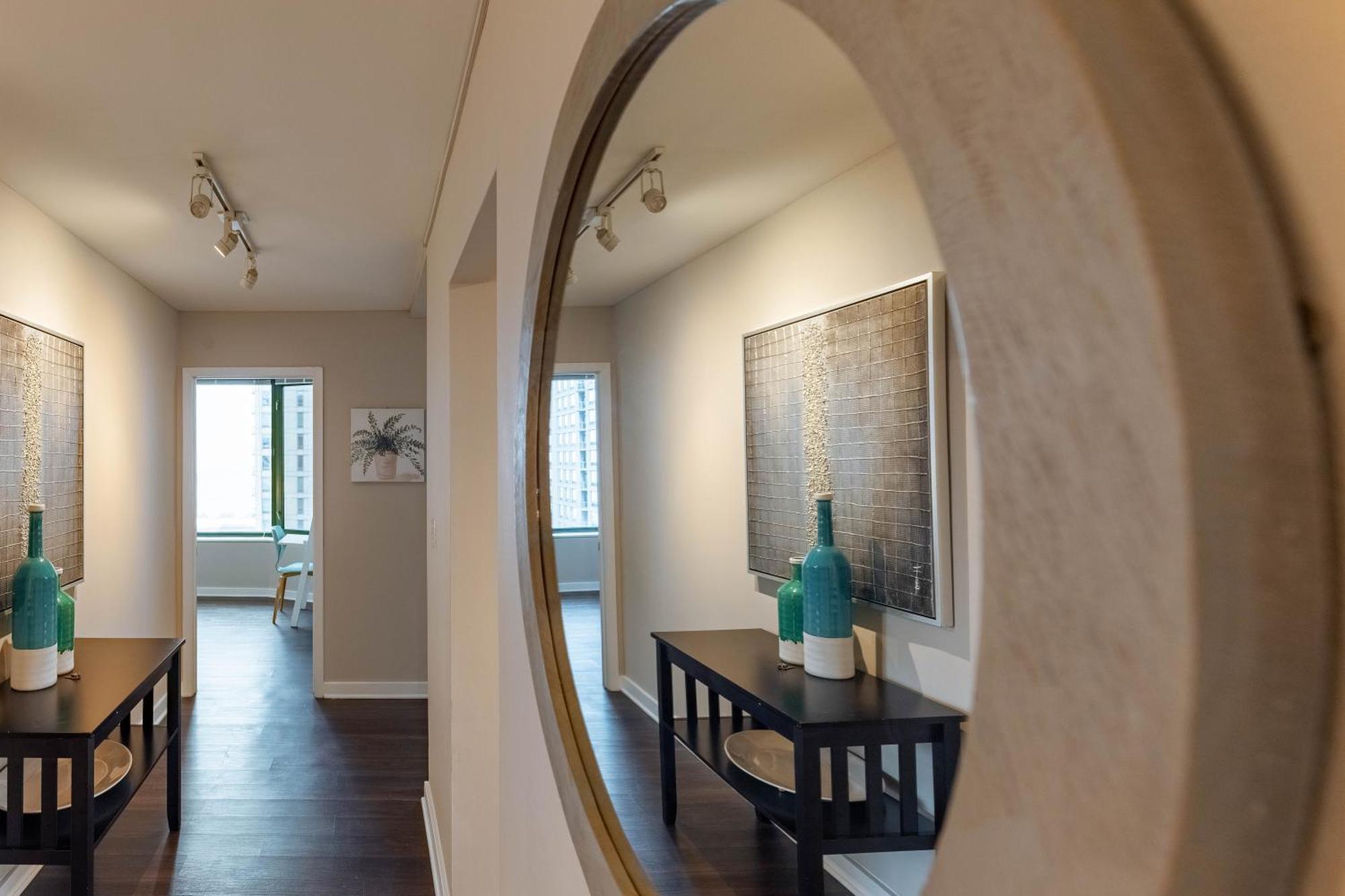 Captivating With Pier Views, Pool And Gym Apartamento *