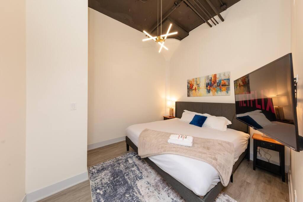 Mccormick 3br/2ba Luxury For Up To 8 Guests With Optional Parking And Gym Access Apartamento *