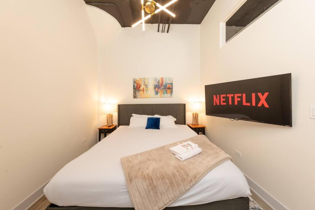 Mccormick 3br/2ba Luxury For Up To 8 Guests With Optional Parking And Gym Access Apartamento Chicago