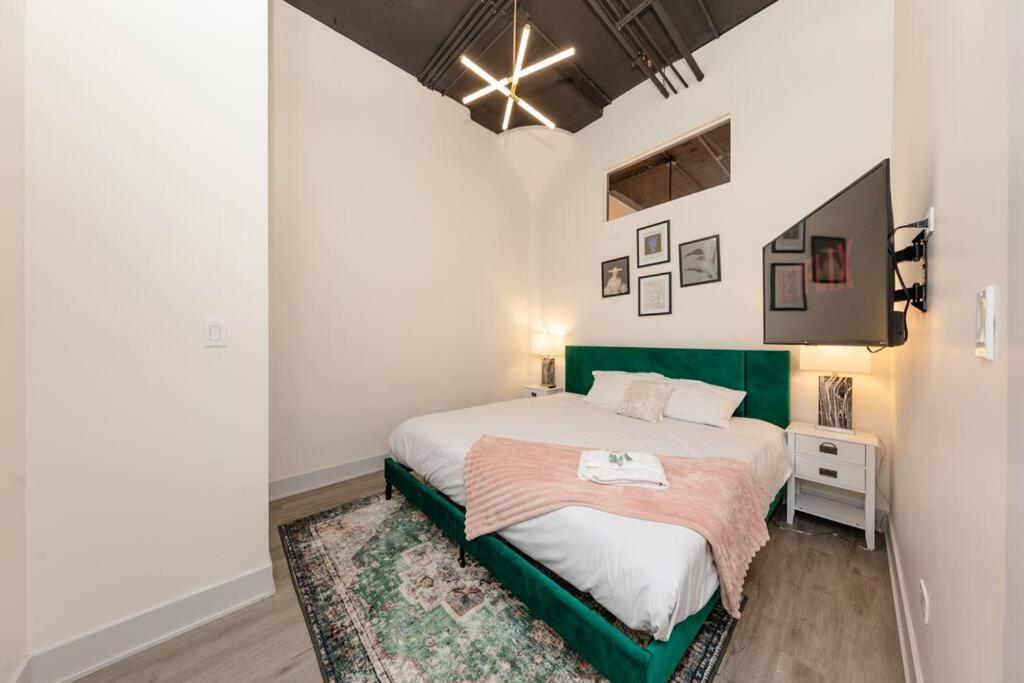 Apartamento Mccormick 3br/2ba Luxury For Up To 8 Guests With Optional Parking And Gym Access Chicago