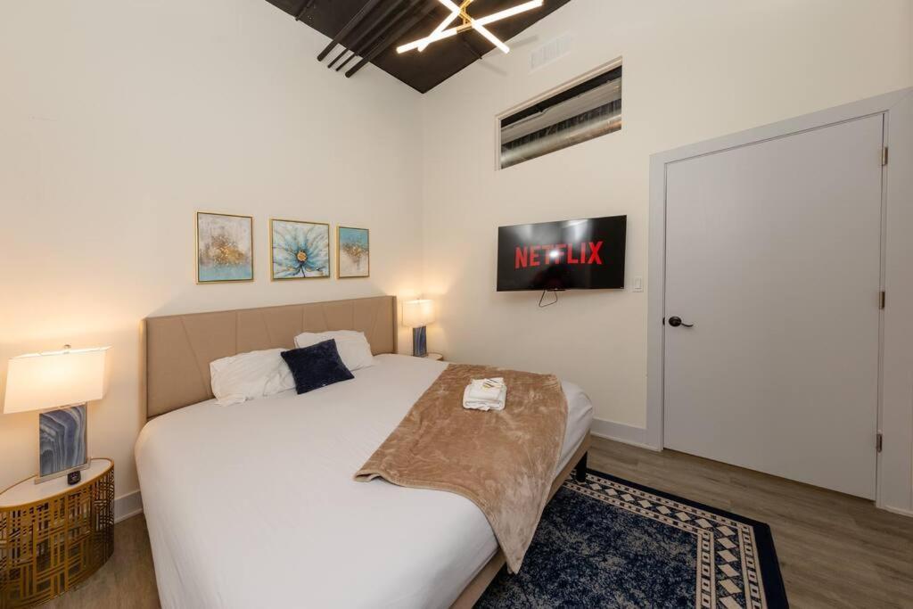 Mccormick 3br/2ba Luxury For Up To 8 Guests With Optional Parking And Gym Access Apartamento