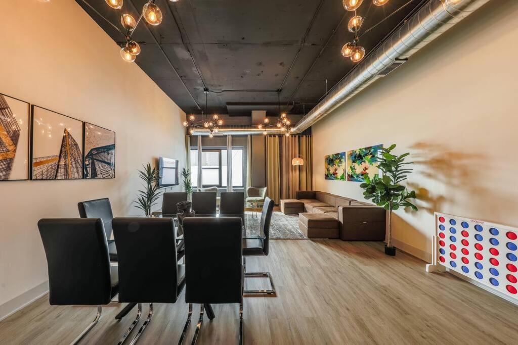 Spacious 5Br Luxury Suite Perfect For Group Sleeps 12 Near Mccormick Place, Grant Park And Soldier Field Apartment Chicago