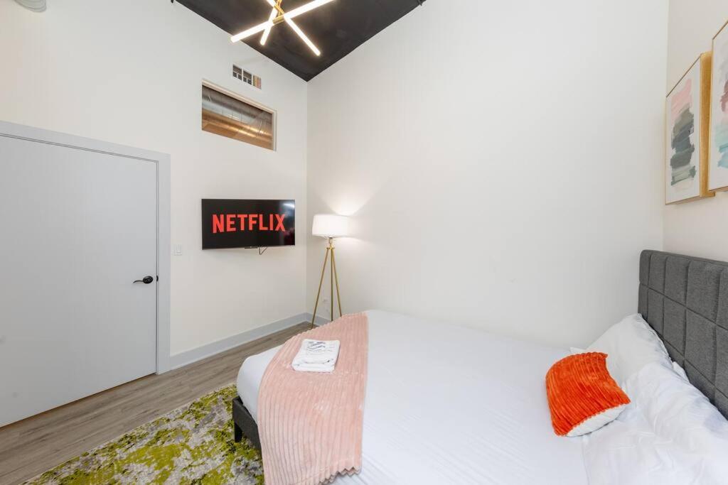 Spacious 5Br Luxury Suite Perfect For Group Sleeps 12 Near Mccormick Place, Grant Park And Soldier Field Apartment
