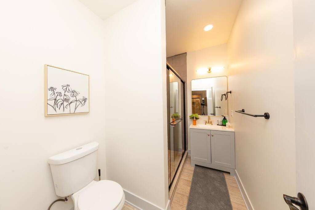 Spacious 5Br Luxury Suite Perfect For Group Sleeps 12 Near Mccormick Place, Grant Park And Soldier Field *