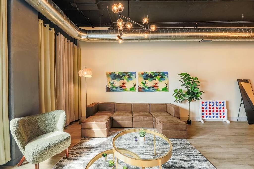 Spacious 5Br Luxury Suite Perfect For Group Sleeps 12 Near Mccormick Place, Grant Park And Soldier Field *