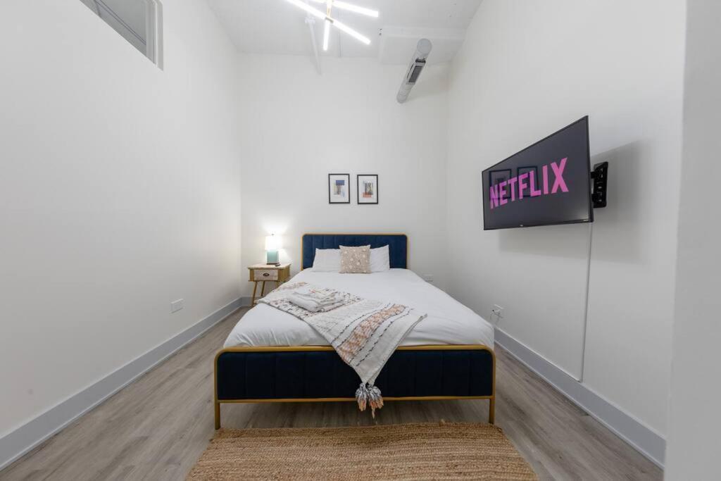 Group-Friendly 5Br Suite Sleeps 12 With Billiards, Optional Parking And Gym Access Near Mccormick Place And Soldier Field * Chicago