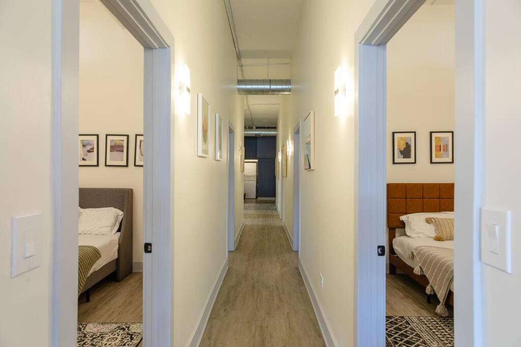 Group-Friendly 5Br Suite Sleeps 12 With Billiards, Optional Parking And Gym Access Near Mccormick Place And Soldier Field * Chicago