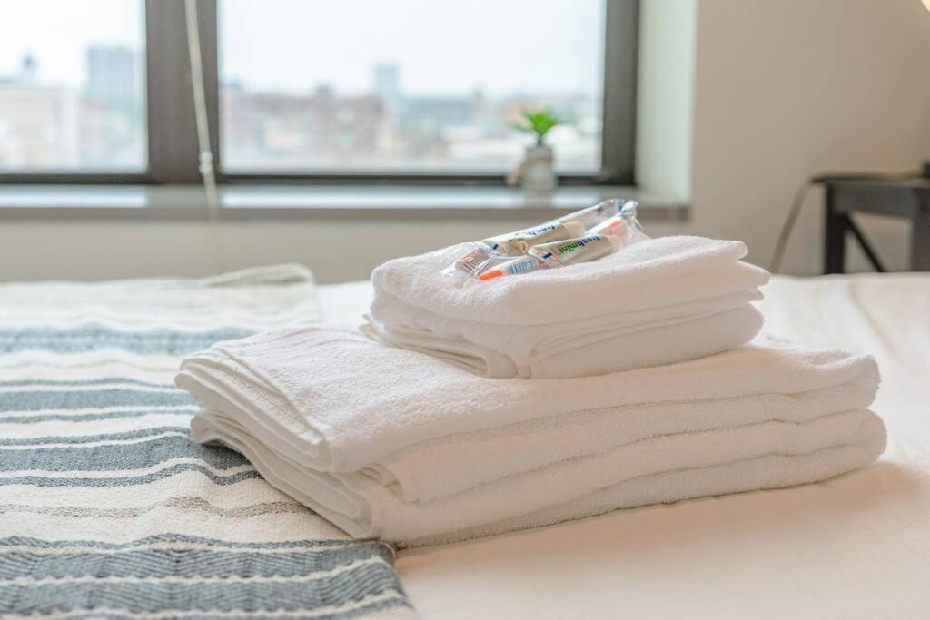 Luxury 2Br Suite With Optional Parking And Gym Access Near Mccormick Place And Soldier Field *