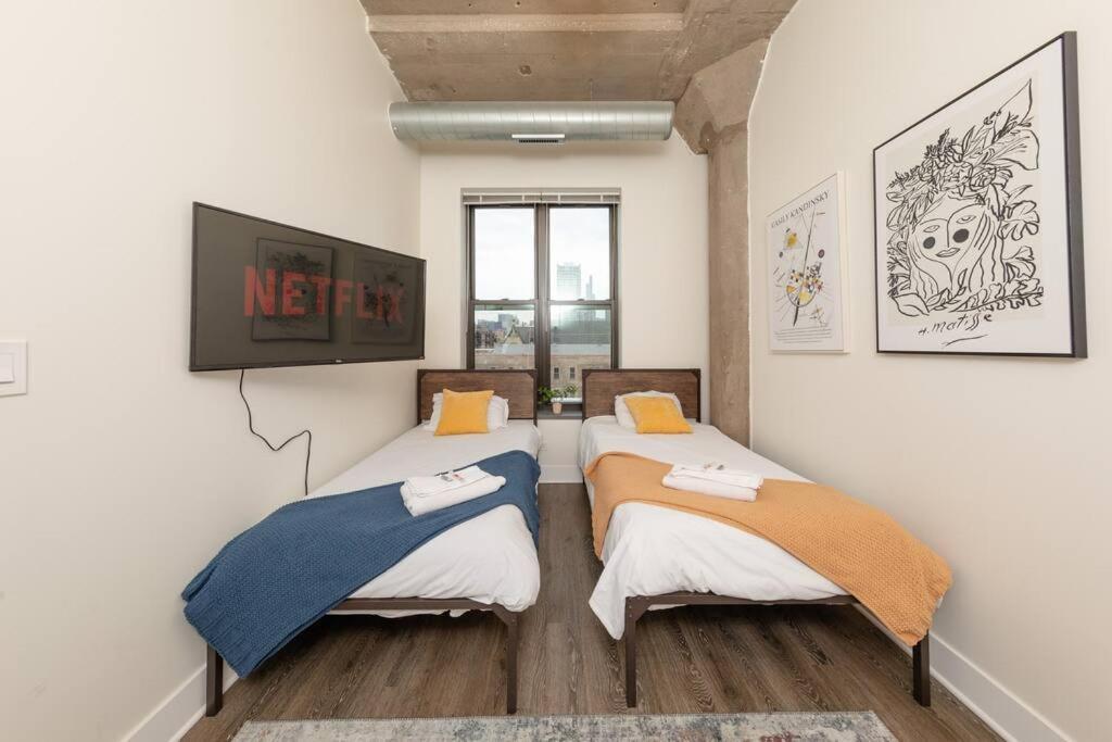 Fully Equipped 2Br Apartment In South Loop With Optional Parking And Gym Access Near Mccormick Place & Lakefront Attractions Apartment *