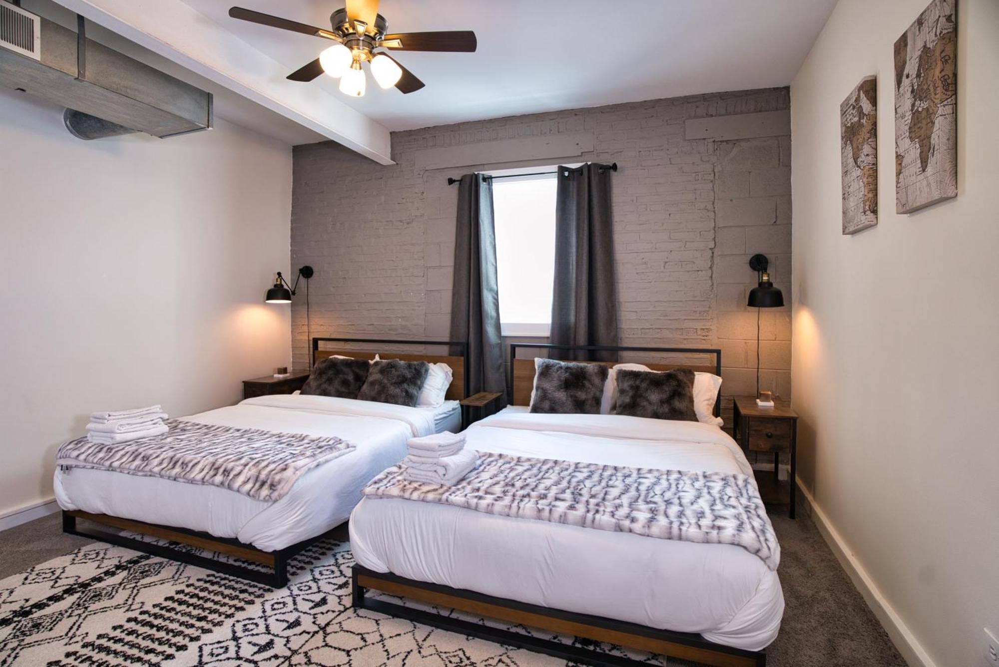 Mccormick Place Spacious 5Br Suite With Pool Table & Optional Parking Sleeps 10 Near Soldier Field And Grant Park * Chicago