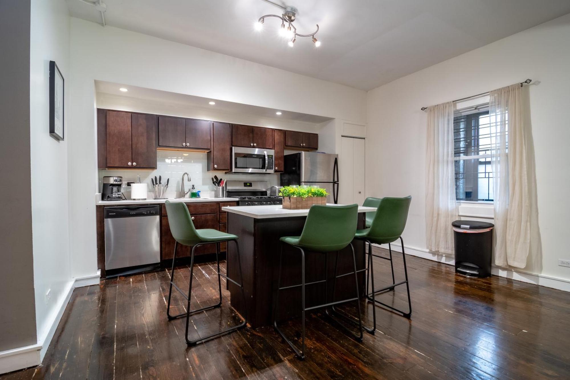 Bright South Loop 3Br Escape With Pingpong Table And Optional Parking Minutes To Art Institute, Grant Park & Mccormick Place Events * Chicago