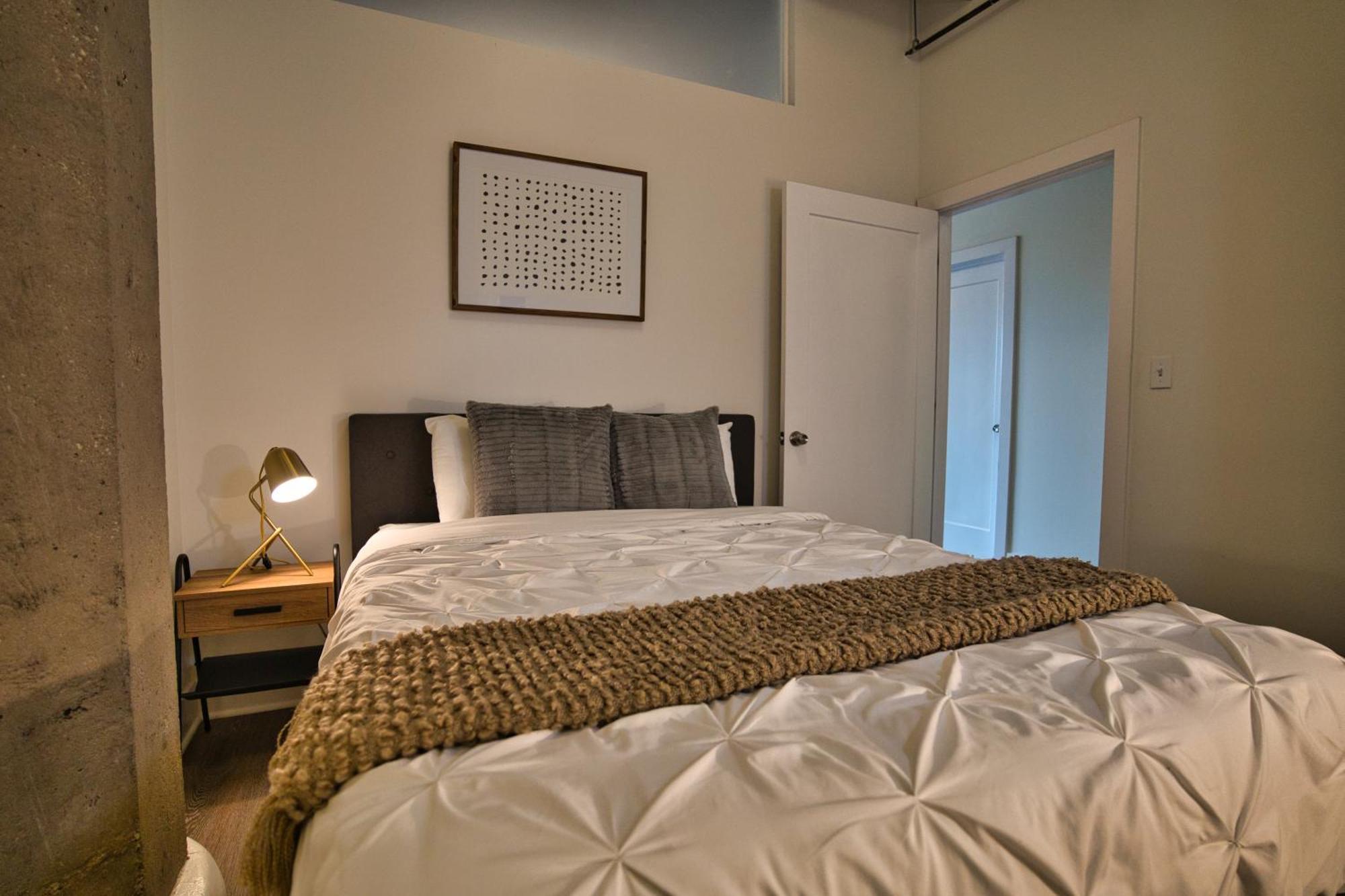 South Loop 2Br Getaway With Smart Tvs & Optional Parking Near Mccormick Place, Museum Campus & Downtown Apartment Chicago