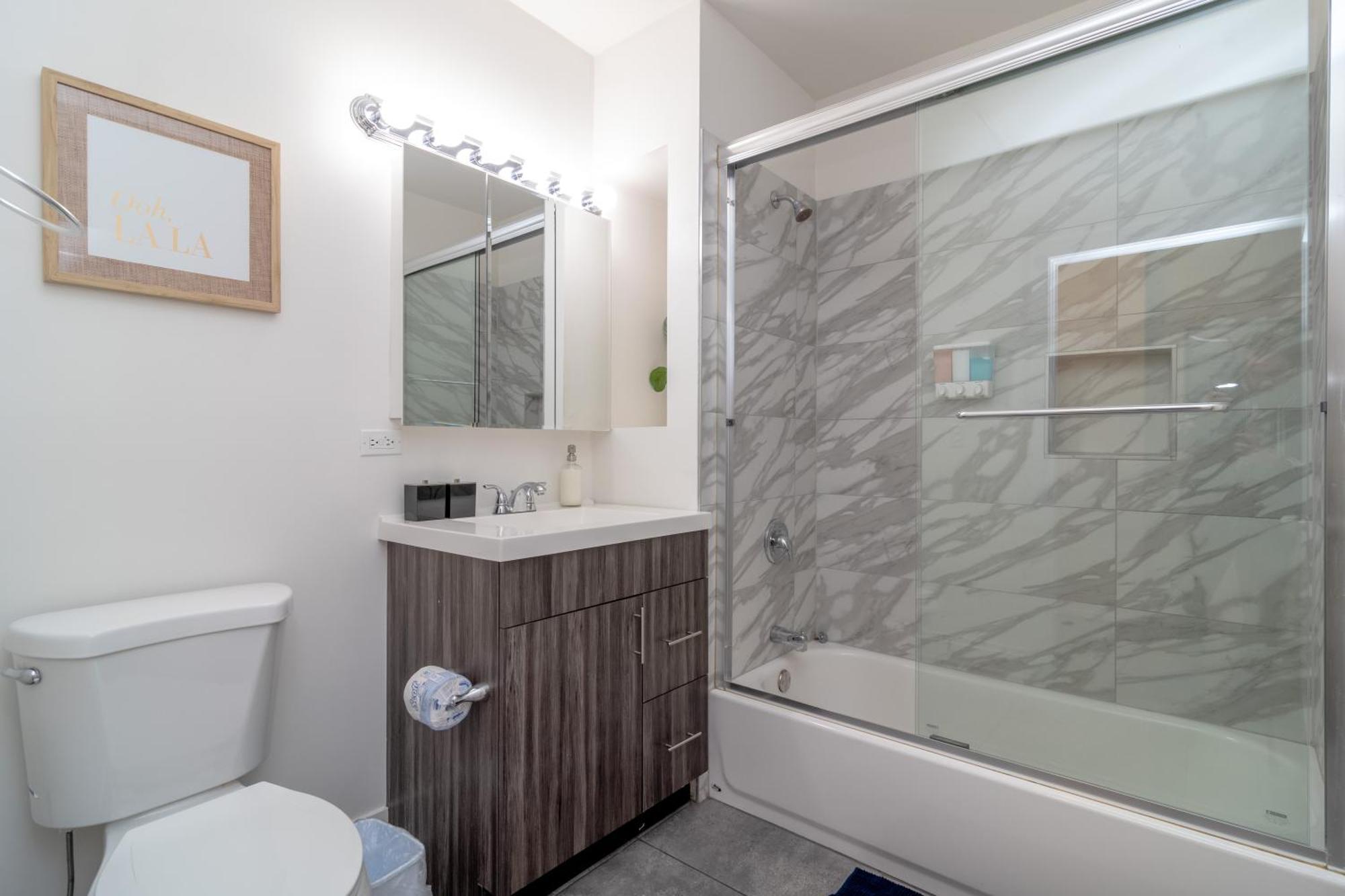 Mccormick Place 3Br Luxury Penthouse Duplex With Personal Rooftop And Optional Parking For 8 Guests In Chicago South Loop * Chicago