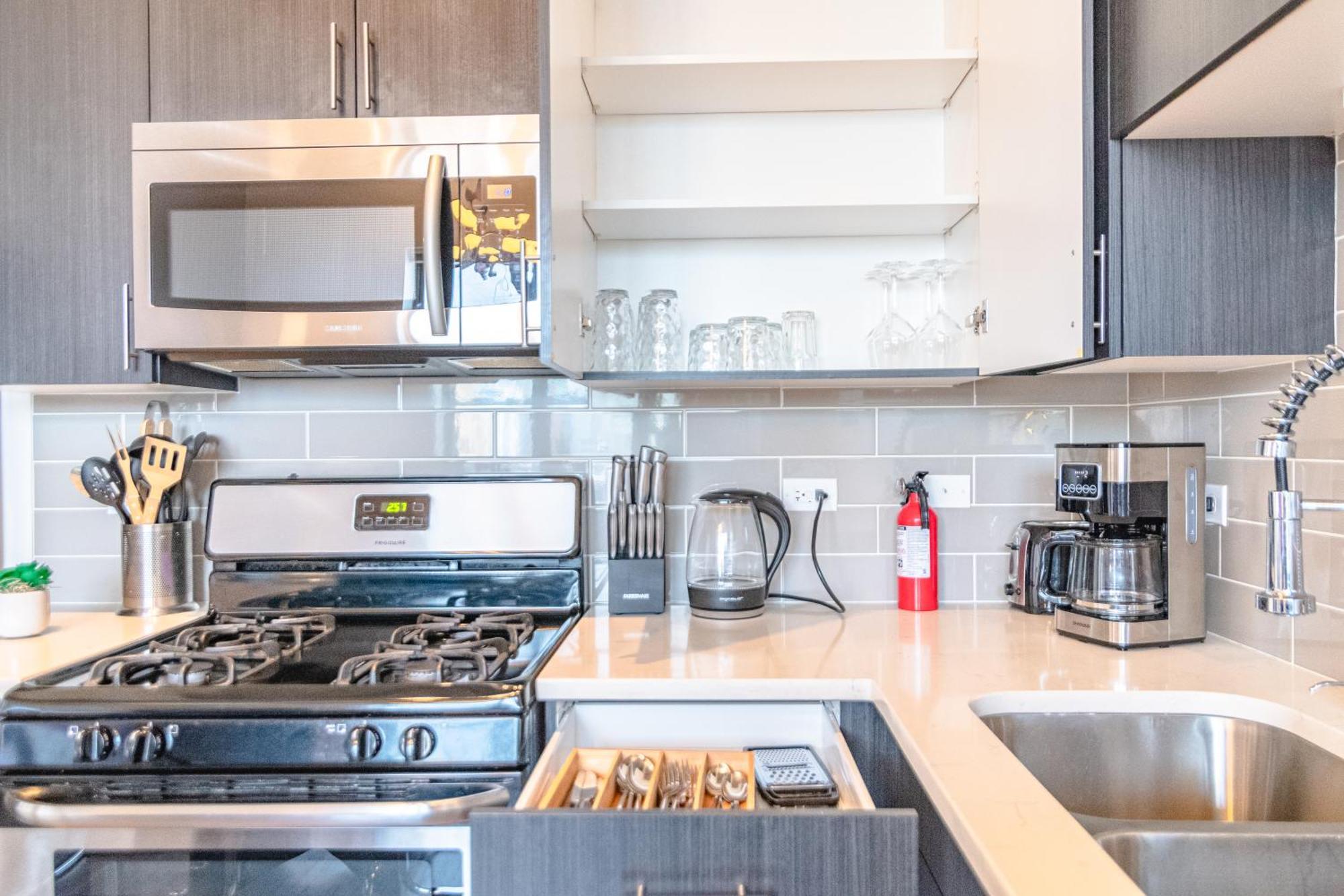 Modern 2Br Loft With Amazing City Skyline View And Optional Parking For 8 Guests Near Mccormick Place And Soldier Field Apartamento *