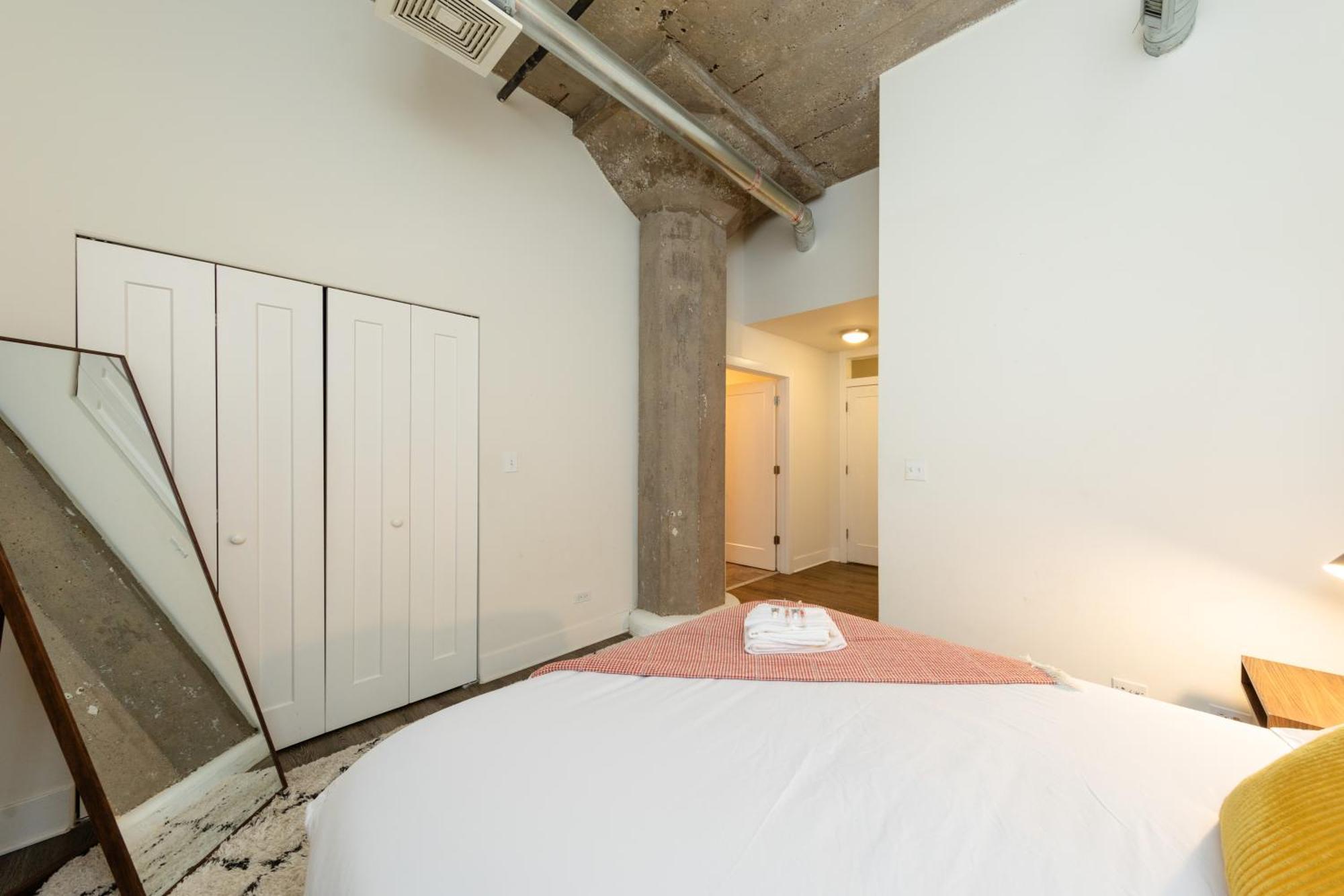 Family-friendly 3br Near Mccormick Place, Soldier Field & Shedd Aquarium, A Prime South Loop Spot *