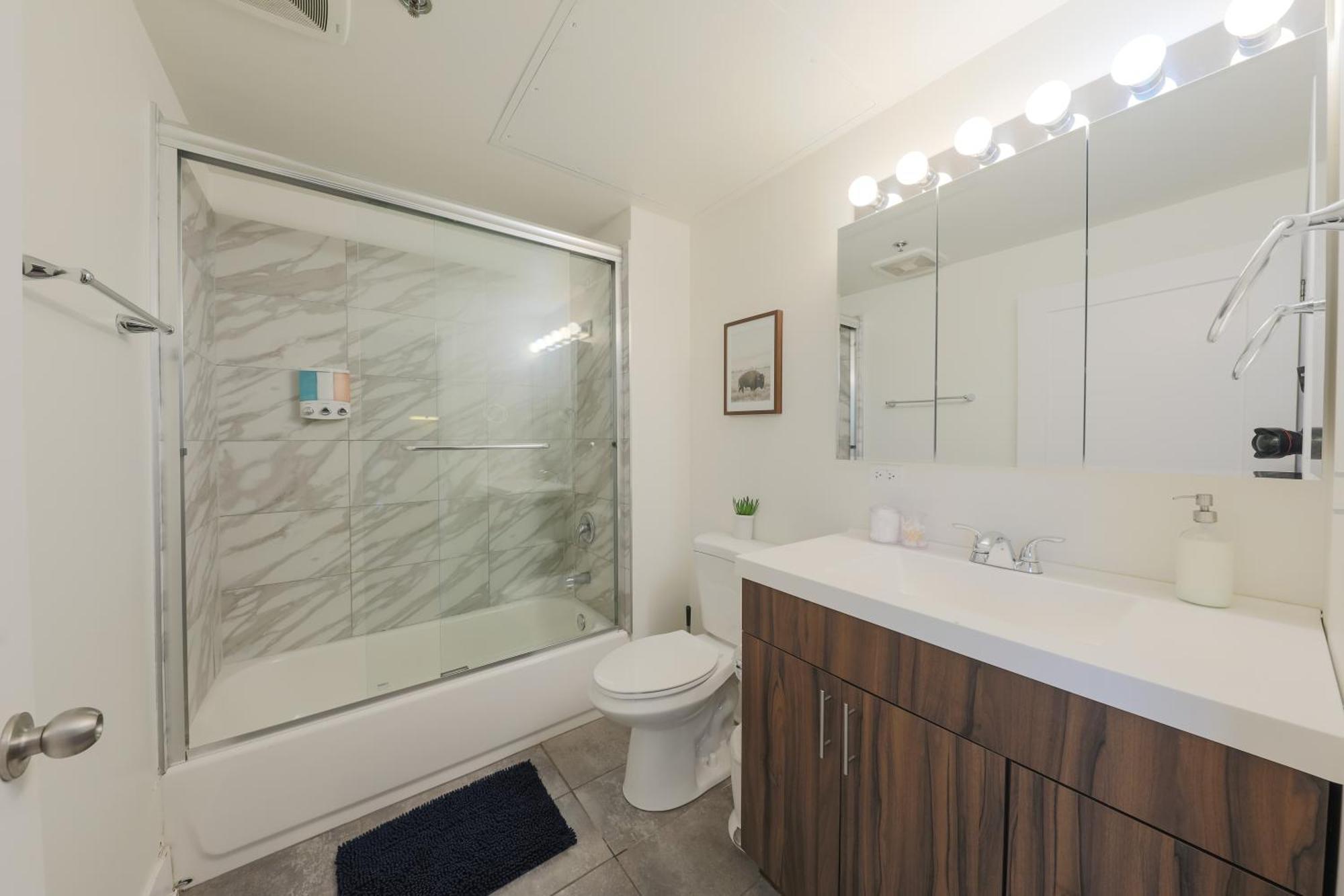 Apartment Family-friendly 3br Near Mccormick Place, Soldier Field & Shedd Aquarium, A Prime South Loop Spot