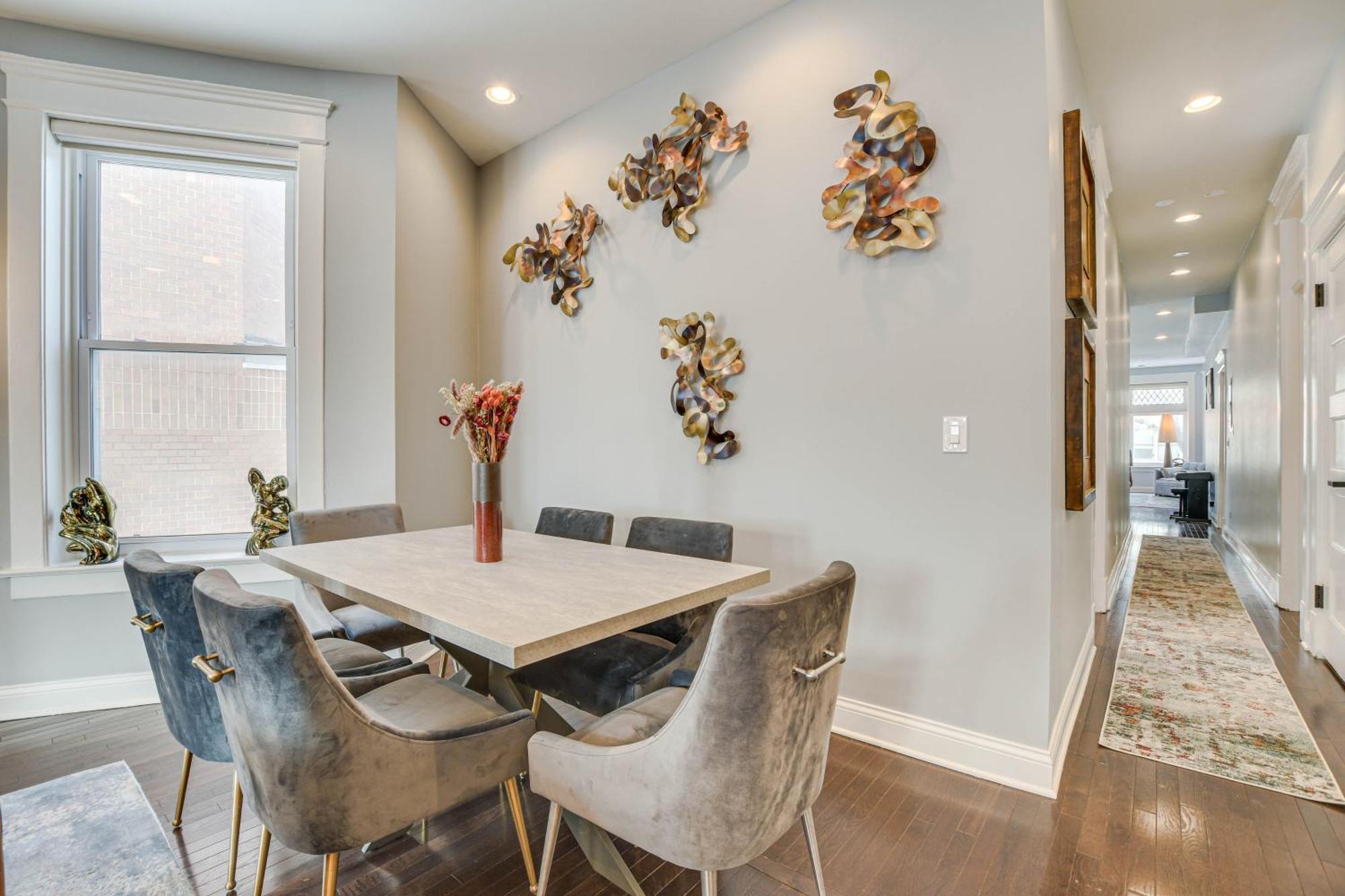 Appartement Spacious With Deck About 3 Mi To Downtown Chicago!