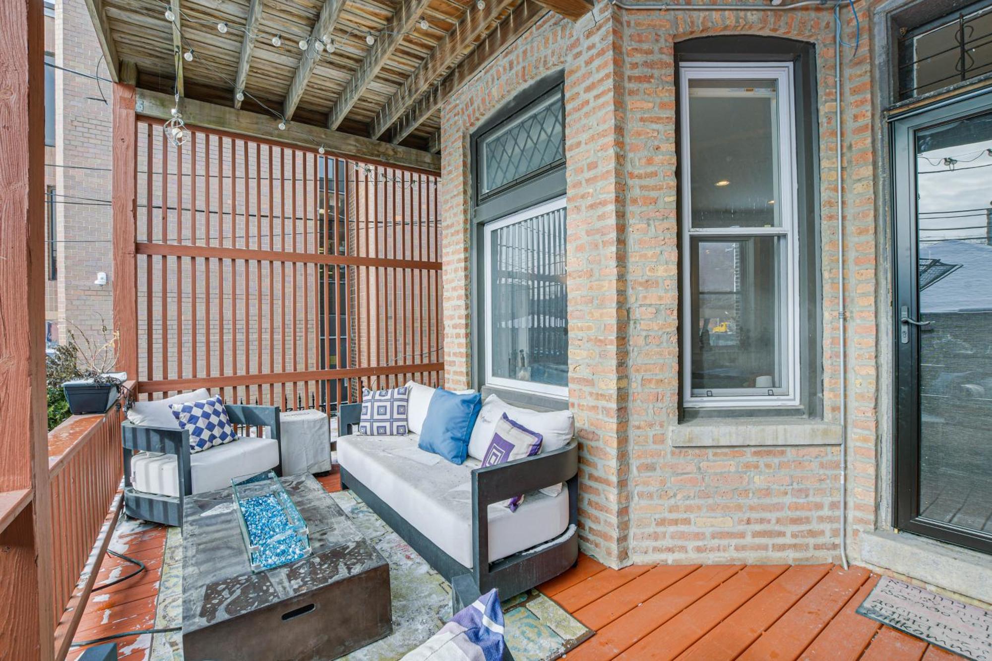 Spacious With Deck About 3 Mi To Downtown Chicago! * Chicago