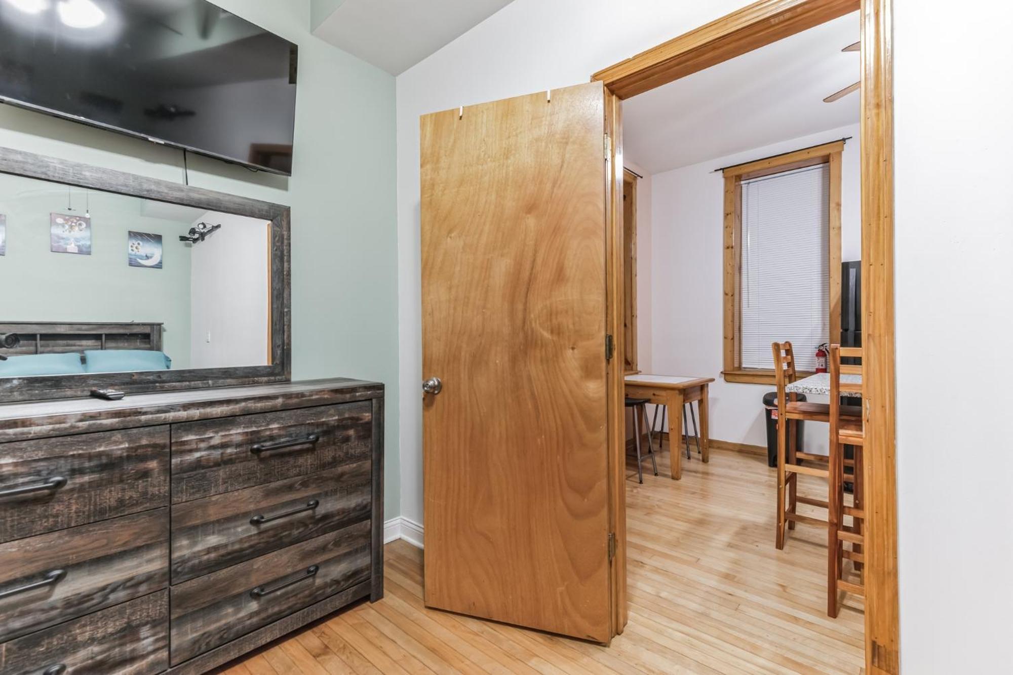 Chic Retreat * Chicago