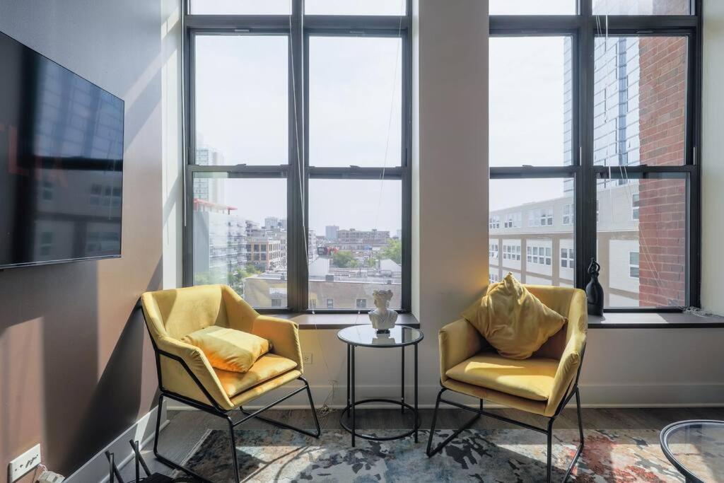 Walkable 2Br Apartment In Chicago South Loop With Optional Parking And Gym Access Near Mccormick Place, Museum Campus & Lakefront Apartment Chicago
