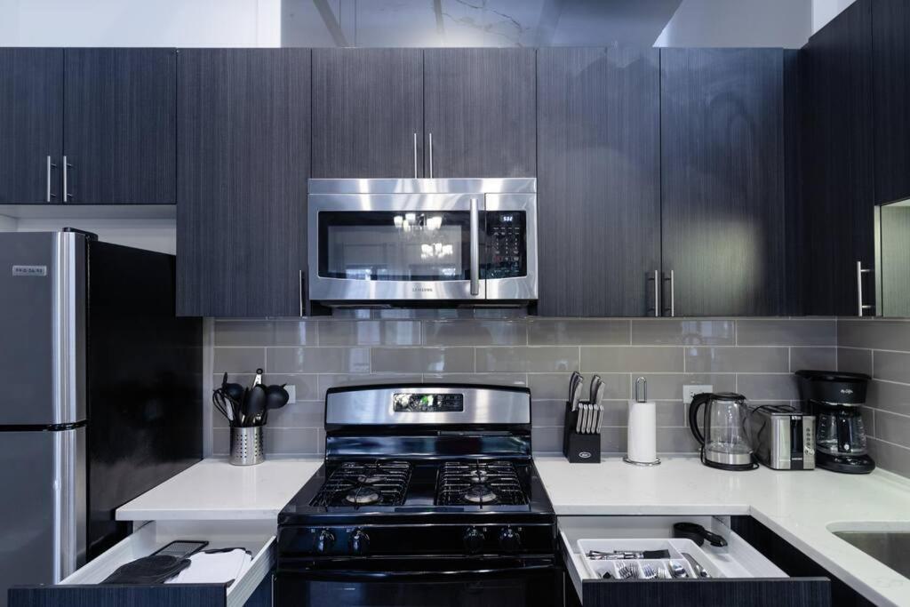 Apartment Chic Spacious 3Br South Loop Apartment Near Mccormick Place, Roosevelt Cta & Shopping Area In Chicago Chicago