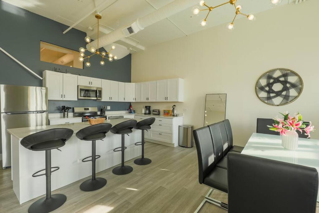 Apartment Luxury 6Br Suite Prime South Loop Perfect Location For Families Or Groups Near Soldier Field, Museum Campus & Mccormick Place
