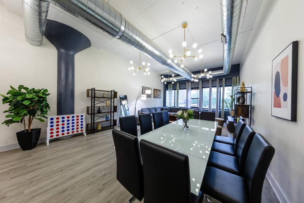 Apartment Group-Friendly 6Br Luxury Suite In Prime South Loop Location With Optional Parking And Gym Access Near Mccormick Place, Soldier Field And Grant Park Chicago