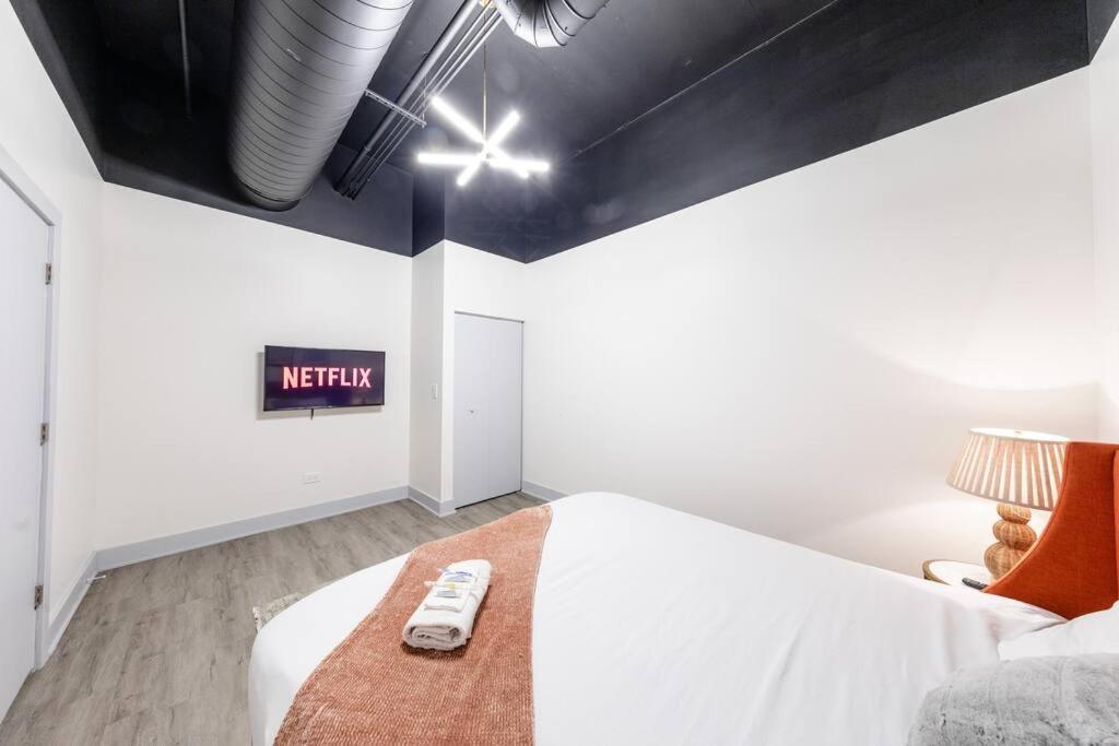 Group-Friendly 6Br Luxury Suite In Prime South Loop Location With Optional Parking And Gym Access Near Mccormick Place, Soldier Field And Grant Park * Chicago