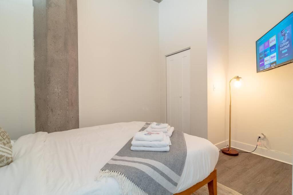 Downtown Chicago 2Br Getaway South Loop Comfort Near Mccormick Place, Soldier Field And Grant Park *