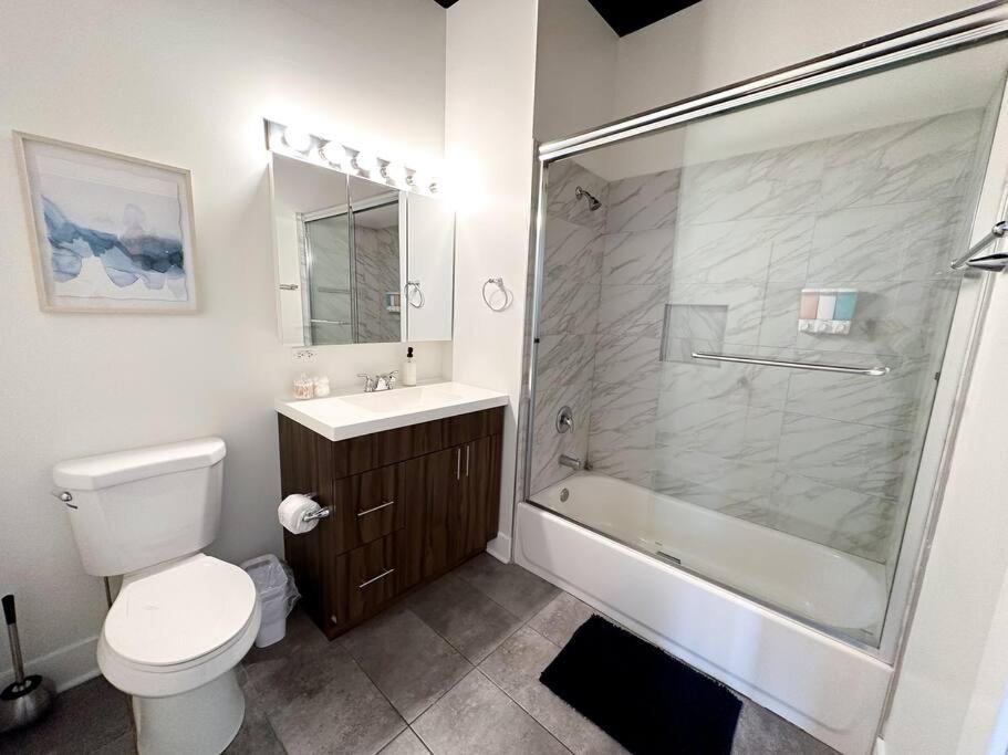 Chicago 2Br City Retreat With Optional Parking And Gym Access Near Mccormick Place And Soldier Field Apartment *