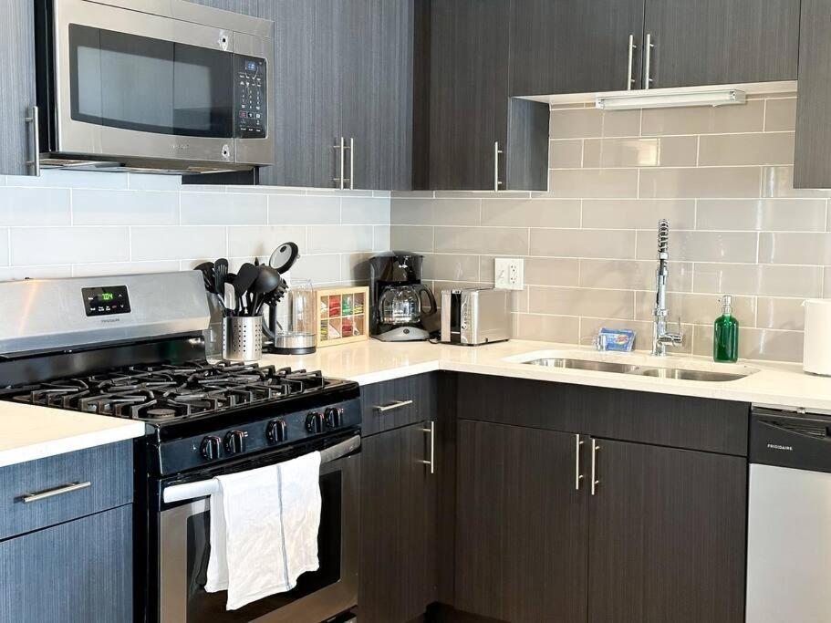 Cozy 3Br City Living In South Loop Near Mccormick Place, Soldier Field & Lakefront *