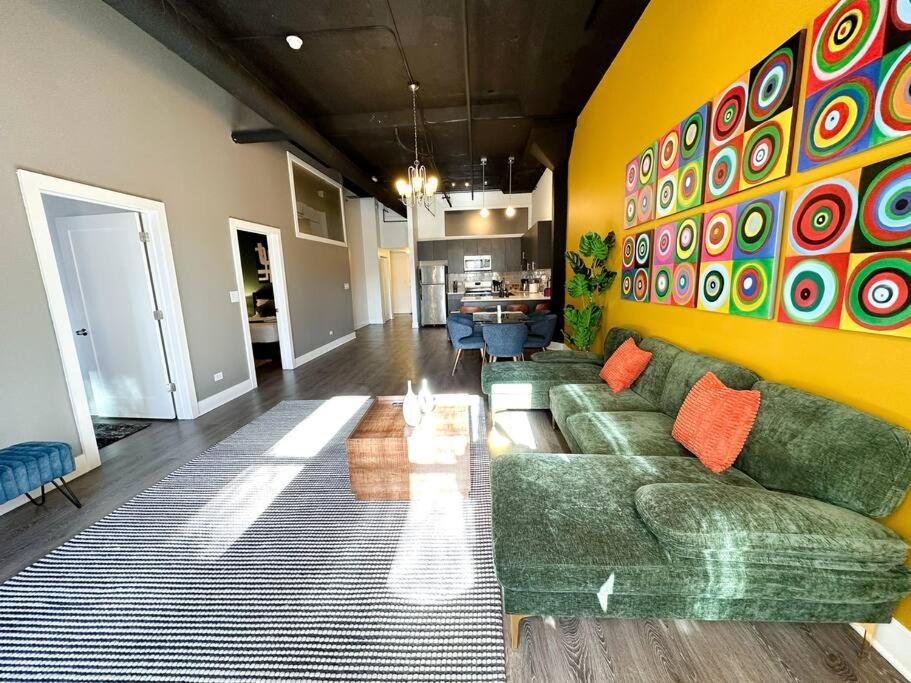 Cozy 3Br City Living In South Loop Near Mccormick Place, Soldier Field & Lakefront *