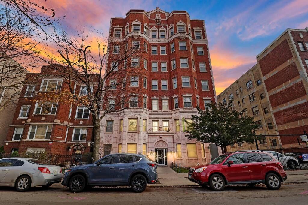 Lively & Fully Furnished 1br - Kenwood 408 Apartment Chicago