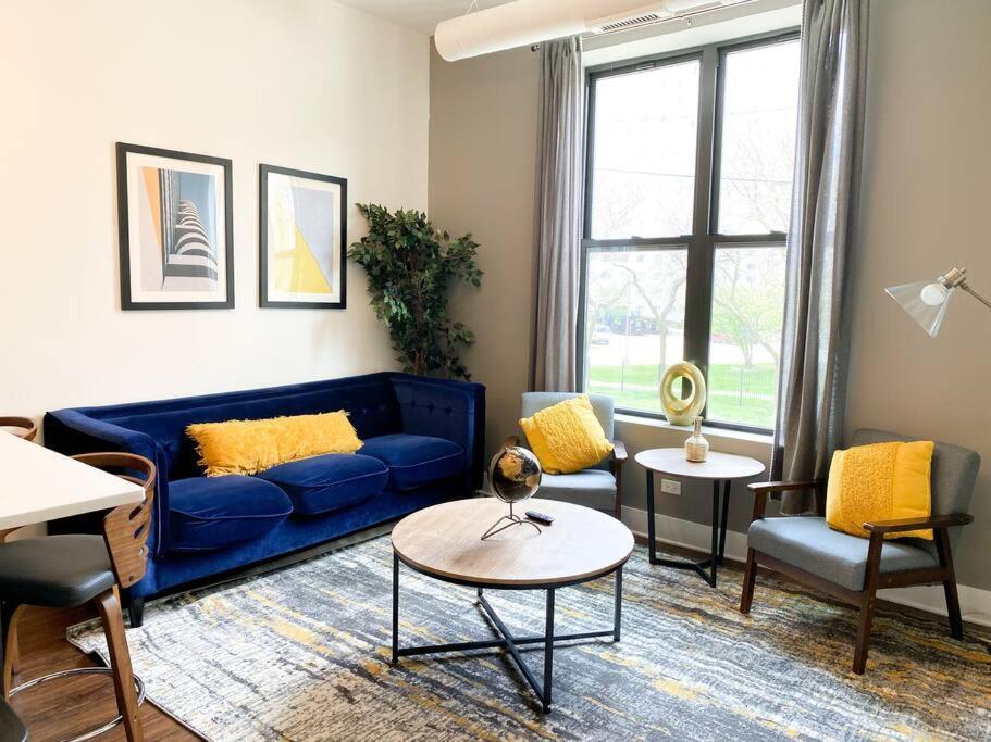 Cozy Chicago 420 Friendly 3Br Suite Near Mccormick Place And Soldier Field Apartment