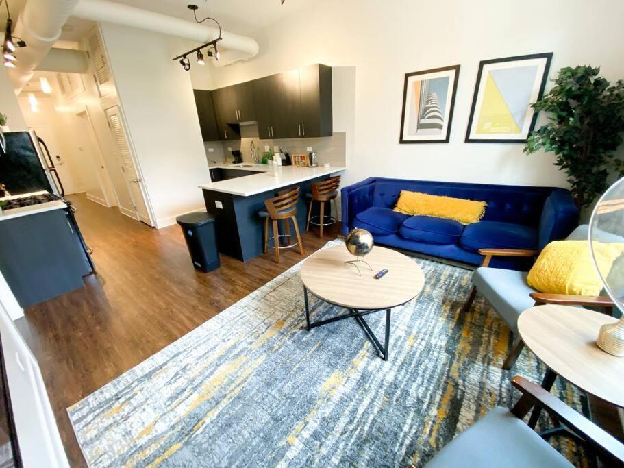 Cozy Chicago 420 Friendly 3Br Suite Near Mccormick Place And Soldier Field Apartment Chicago
