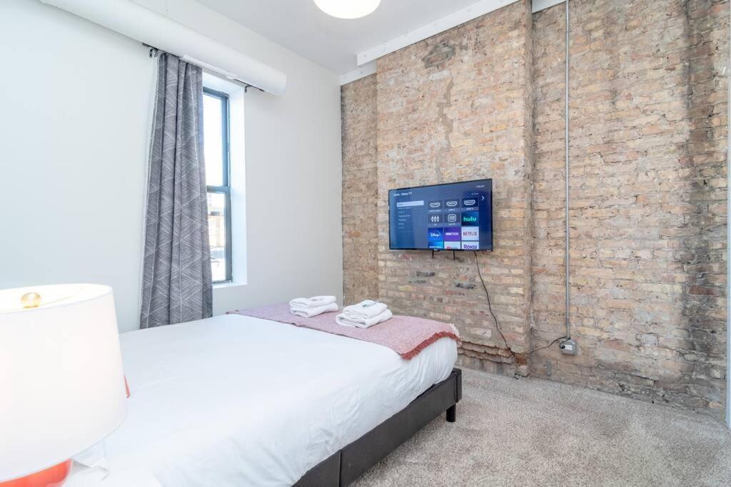 Modern 3Br Apartment In State Street Near Mccormick Place, Chinatown And Soldier Field Chicago
