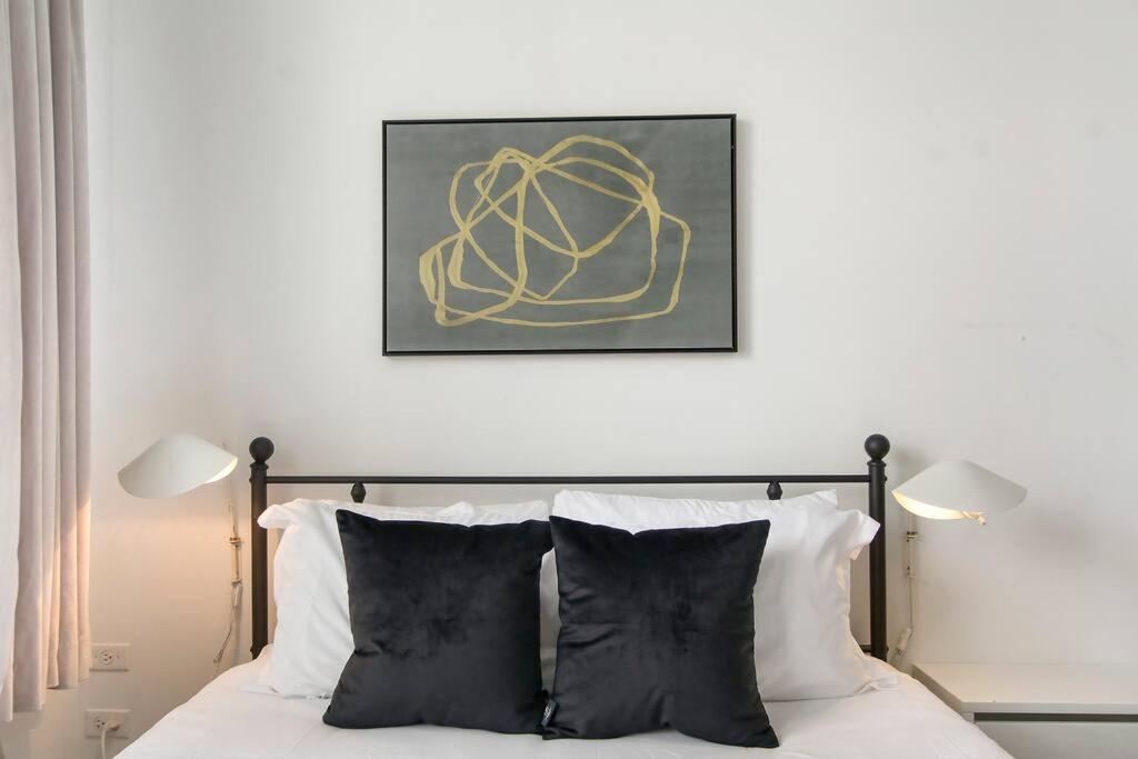 Serene In Hyde Park - Del Prado 706 Apartment Chicago